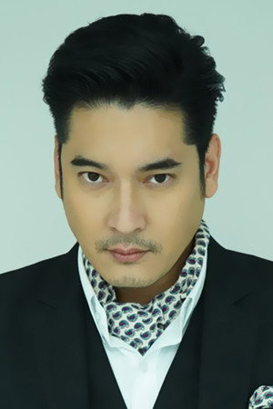 Vee Veraparb Suparbpaiboon